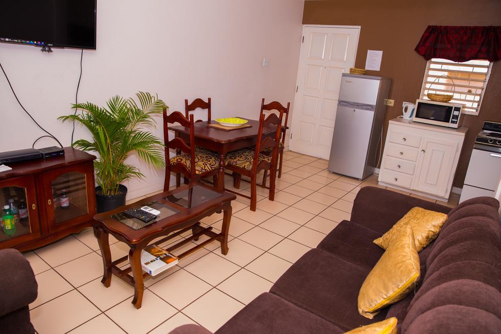 Cozy Waterloo Apartment Kingston Exterior photo